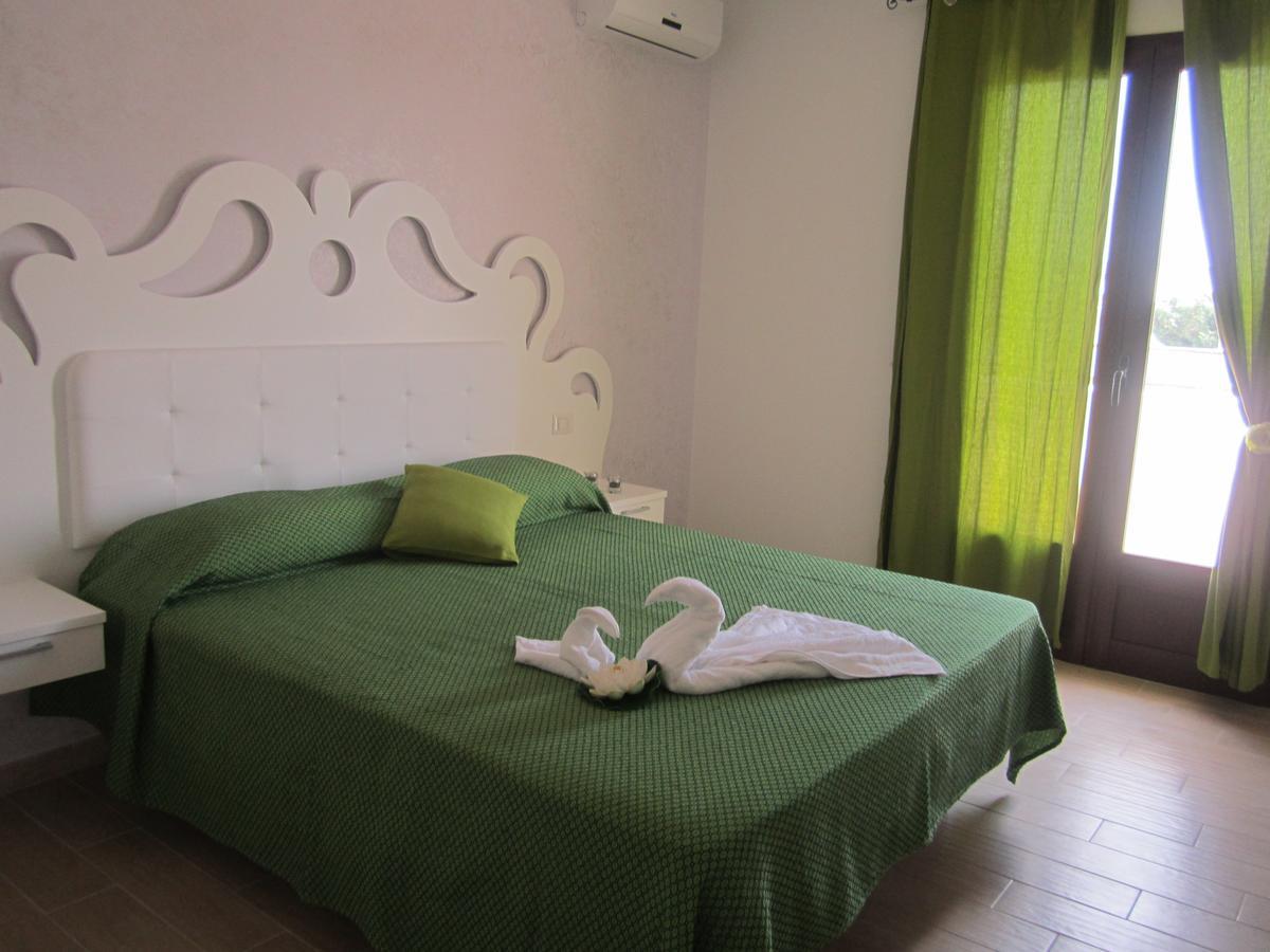 Hotel Tesori Del Salento Alliste Exterior foto
